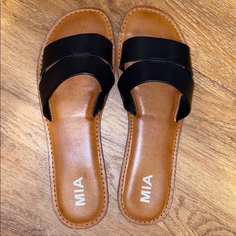 Black Sandals